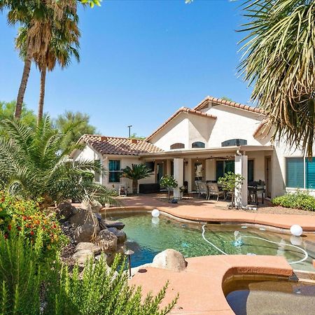 Cobblestone Corner Villa Gilbert Bagian luar foto