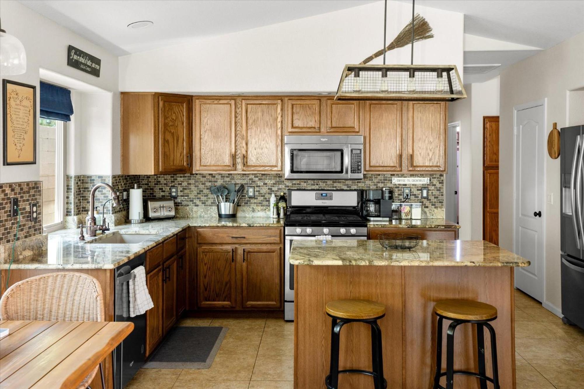 Cobblestone Corner Villa Gilbert Bagian luar foto